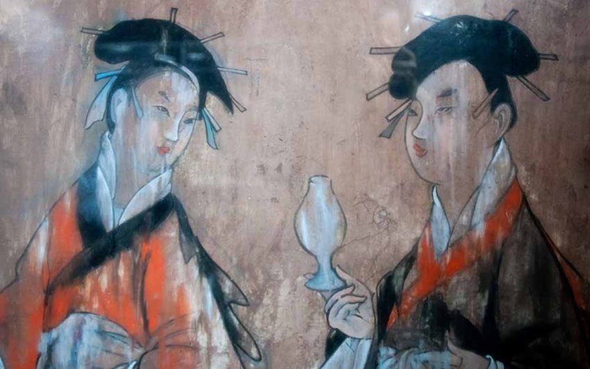 Dahuting tomb mural detail of women wearing hanfu Eastern Han period - Poesia Online