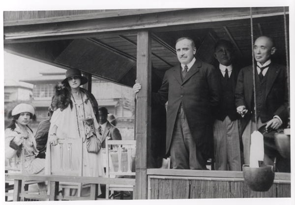 Paul Claudel en 1921 en Japon - Poesia Online
