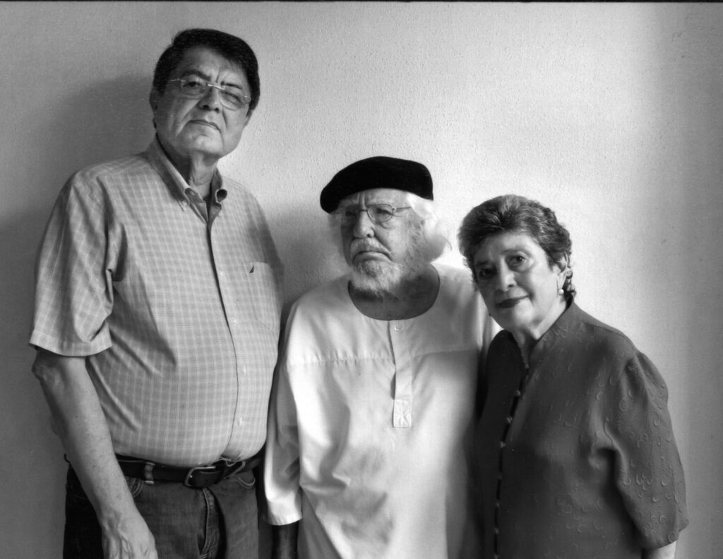 Sergio Ramirez Ernesto Cardenal y Claribel Alegria - Poesia Online