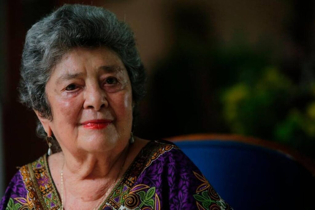 poemas de claribel alegria - Poesia Online